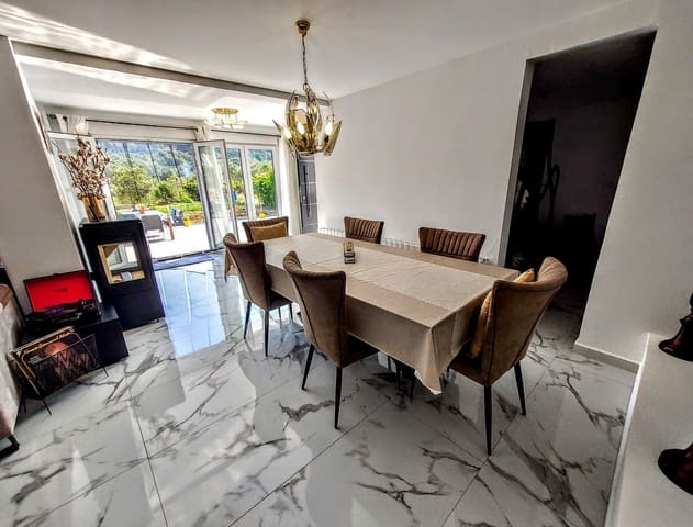 4 makuuhuone Huvila myytävänä paikassa Buñol - 250 000 € (Ref: 9105161)