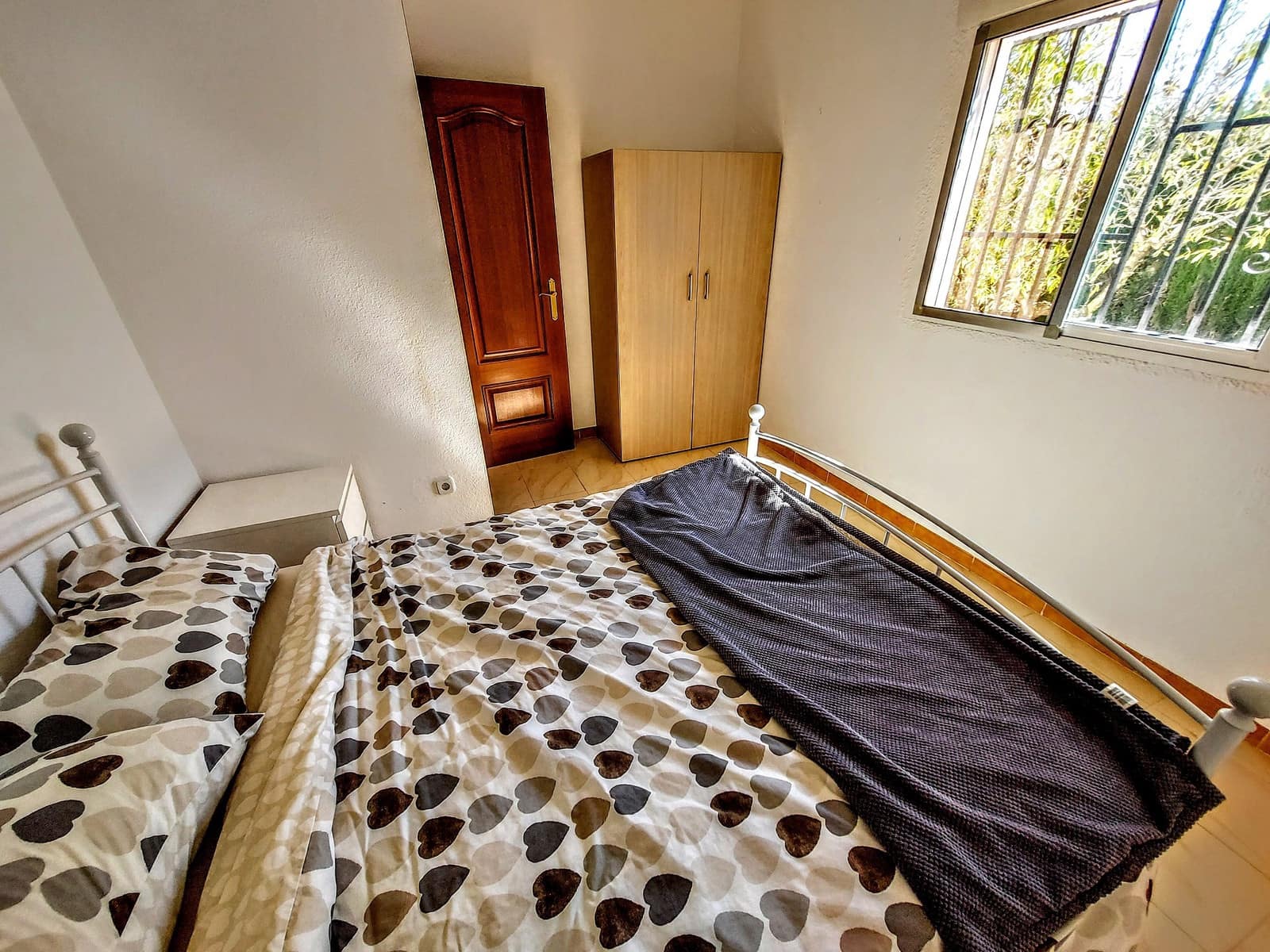 4 soveværelse Villa til salg i Vilamarxant / Villamarchante med swimmingpool - € 240.000 (Ref: 9127514)