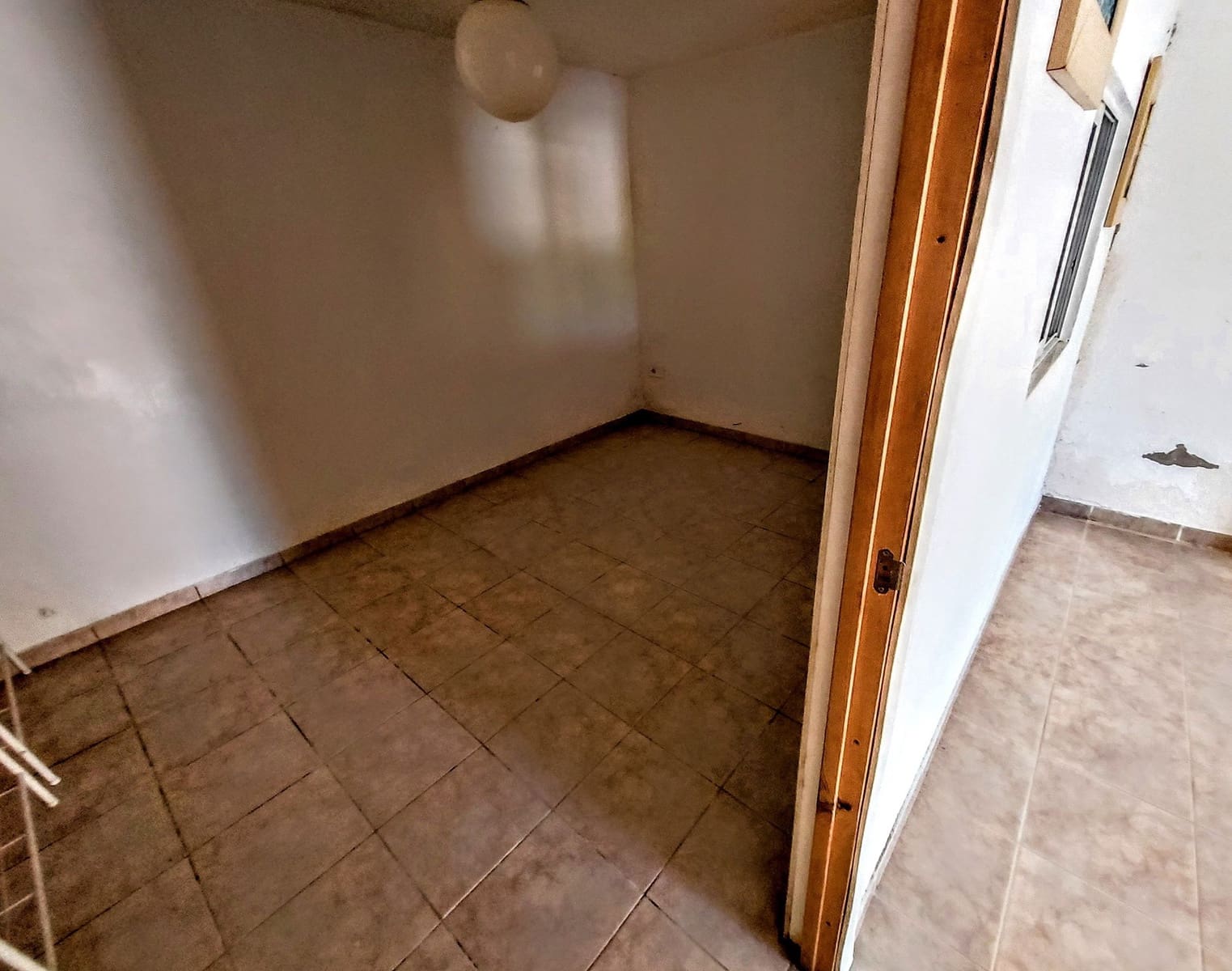 4 soveværelse Villa til salg i Vilamarxant / Villamarchante med swimmingpool - € 240.000 (Ref: 9127514)