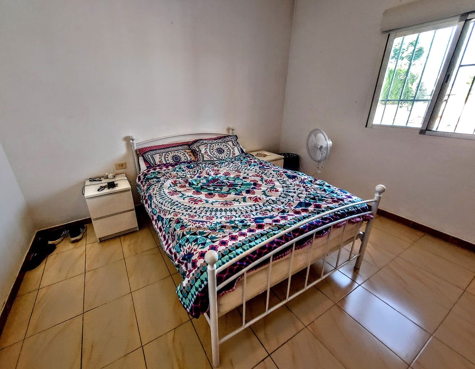 4 soveværelse Villa til salg i Vilamarxant / Villamarchante med swimmingpool - € 240.000 (Ref: 9127514)