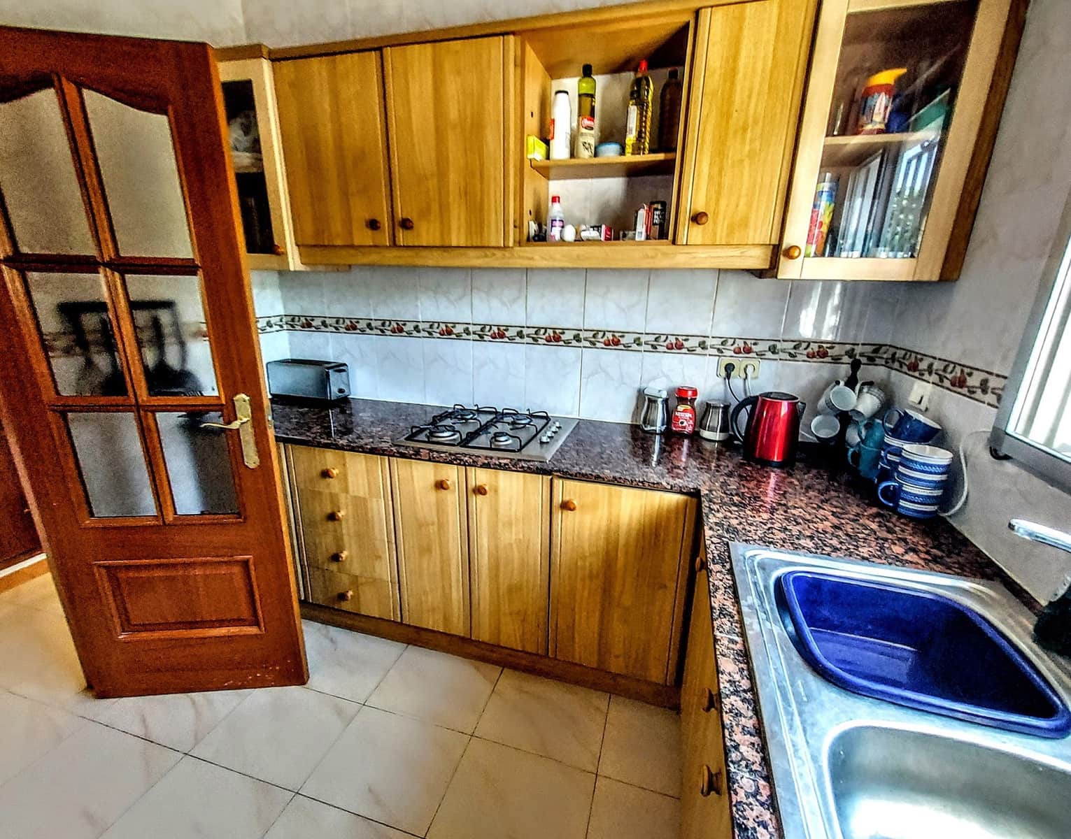 4 soveværelse Villa til salg i Vilamarxant / Villamarchante med swimmingpool - € 240.000 (Ref: 9127514)