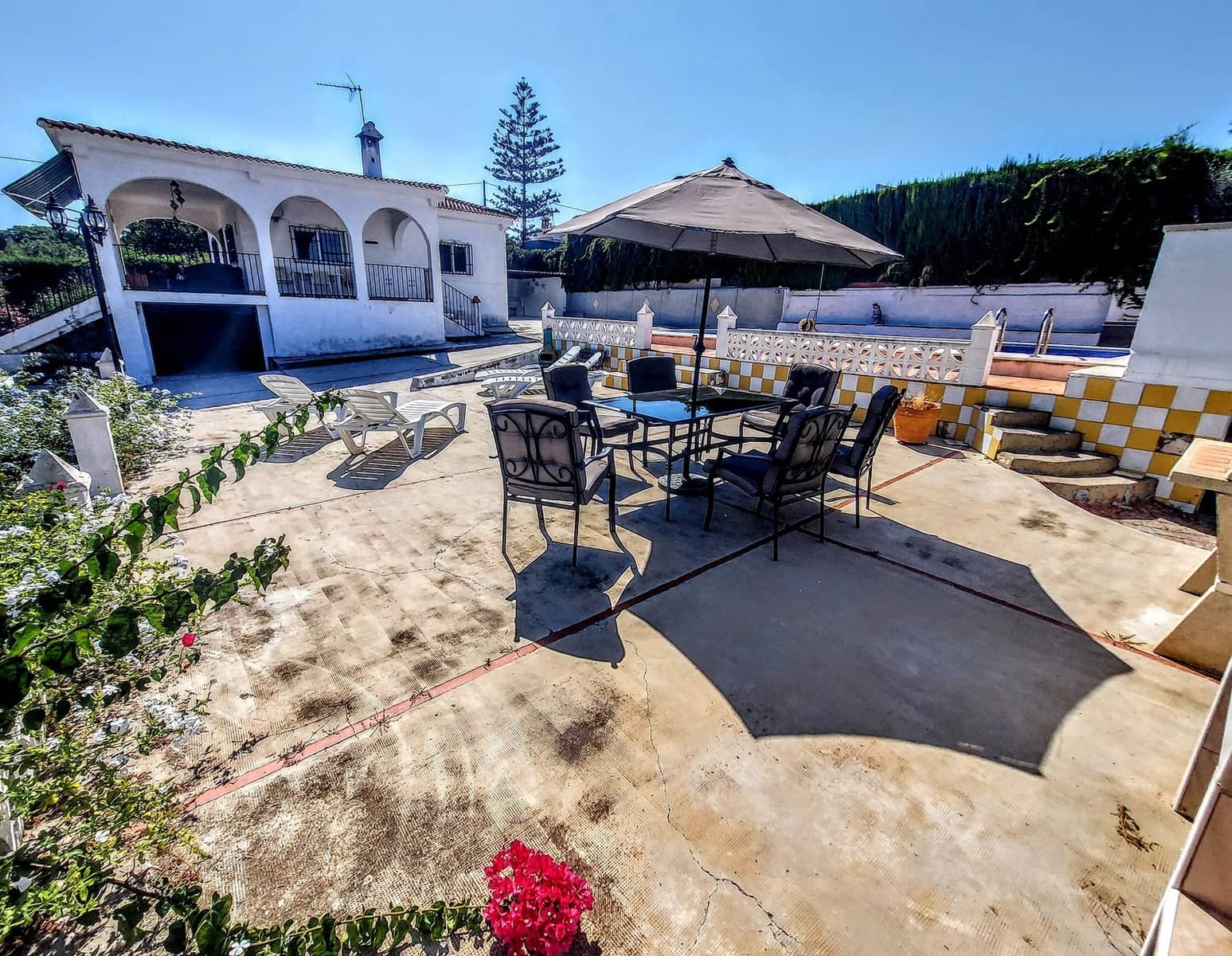 4 soveværelse Villa til salg i Vilamarxant / Villamarchante med swimmingpool - € 240.000 (Ref: 9127514)