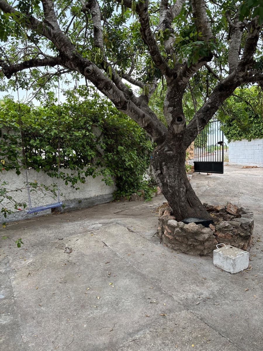 3 soveværelse Villa til salg i Montserrat med swimmingpool - € 159.000 (Ref: 9142383)