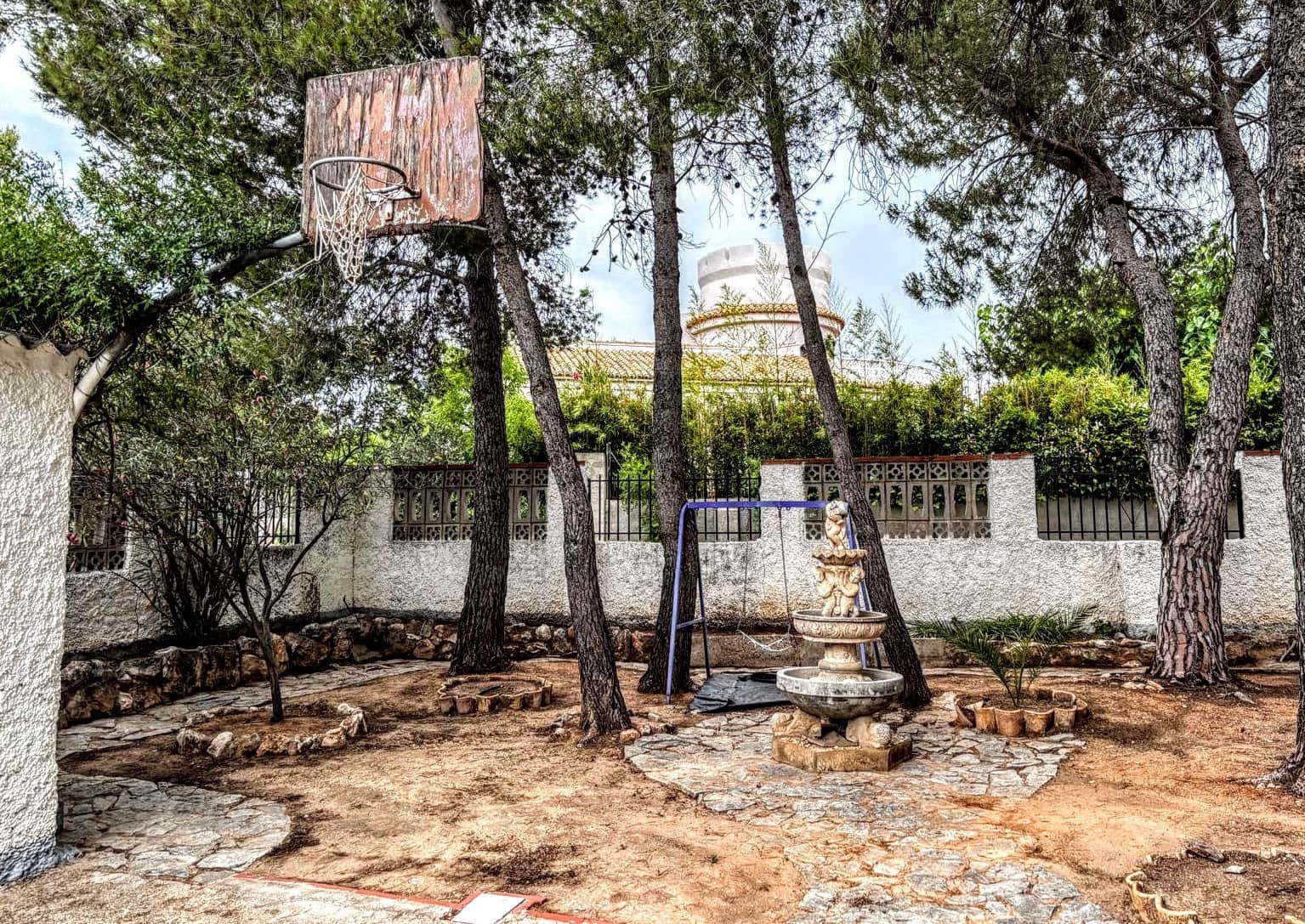 3 soveværelse Villa til salg i Montserrat med swimmingpool - € 159.000 (Ref: 9142383)