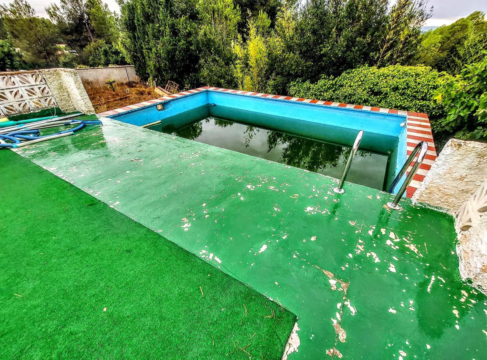 3 soveværelse Villa til salg i Montserrat med swimmingpool - € 159.000 (Ref: 9142383)