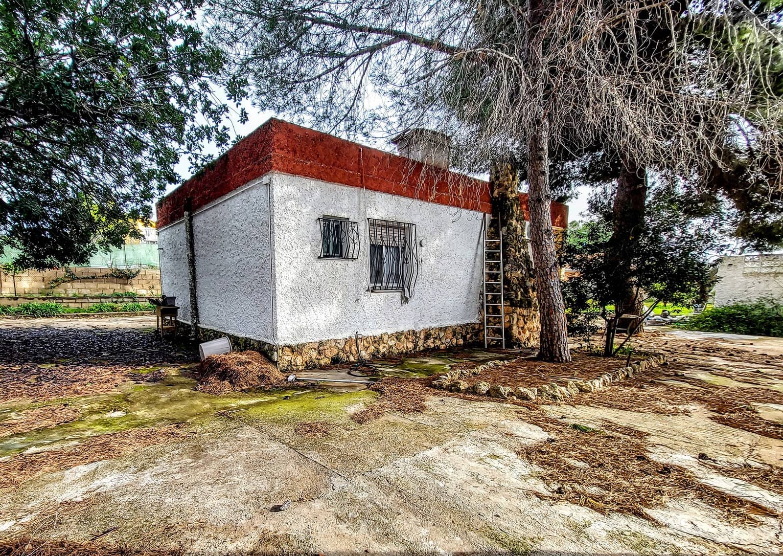 3 Zimmer Villa zu verkaufen in Montserrat mit Pool - 154.000 € (Ref: 9142383)