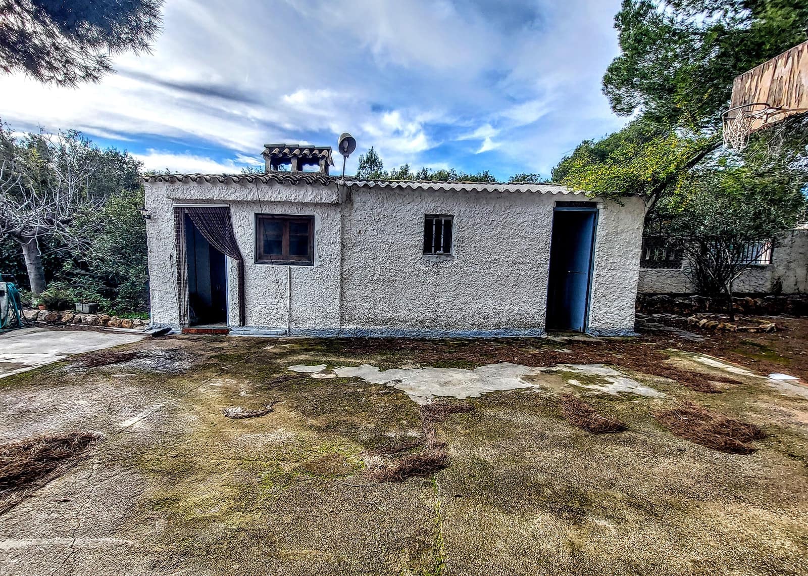 3 Zimmer Villa zu verkaufen in Montserrat mit Pool - 154.000 € (Ref: 9142383)