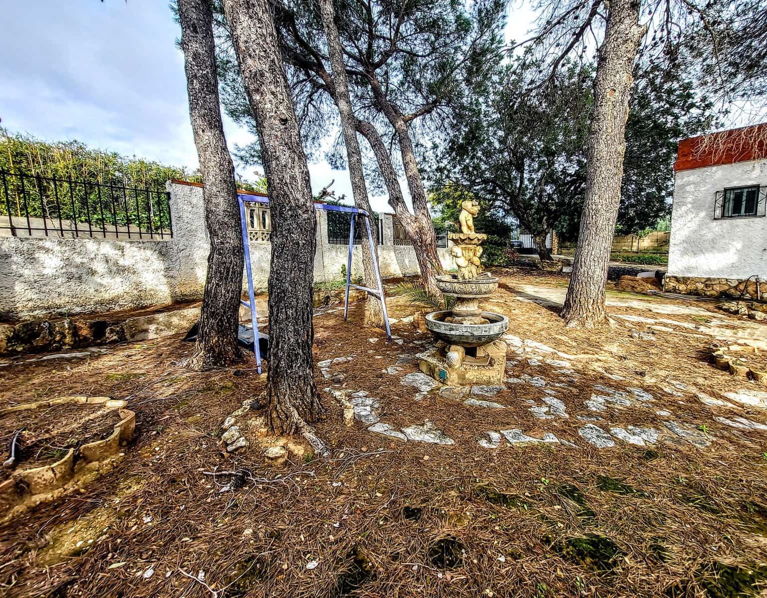 3 Zimmer Villa zu verkaufen in Montserrat mit Pool - 154.000 € (Ref: 9142383)