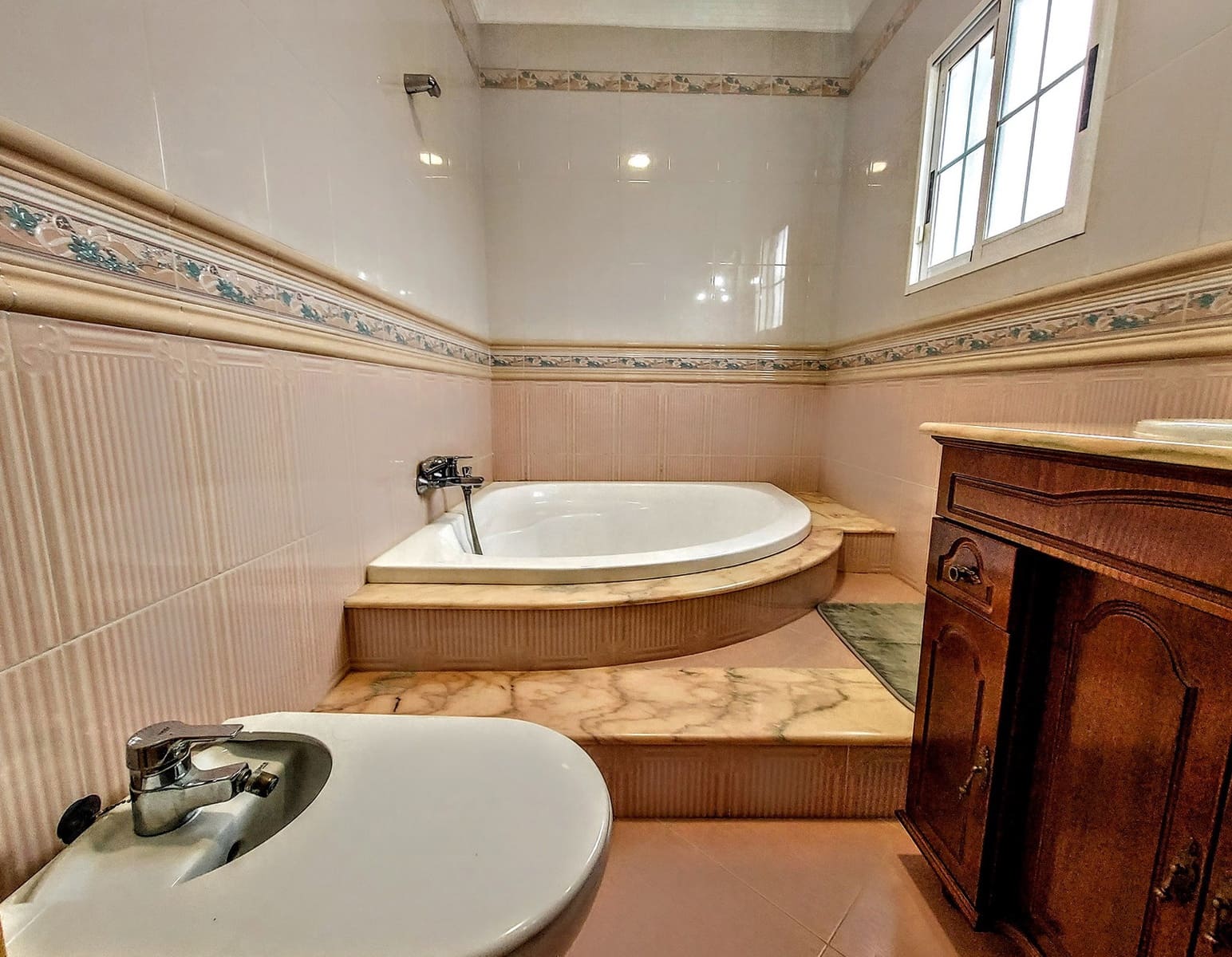 5 sypialnia Willa na sprzedaż w Alberic z basenem - 415 000 € (Ref: 9148088)