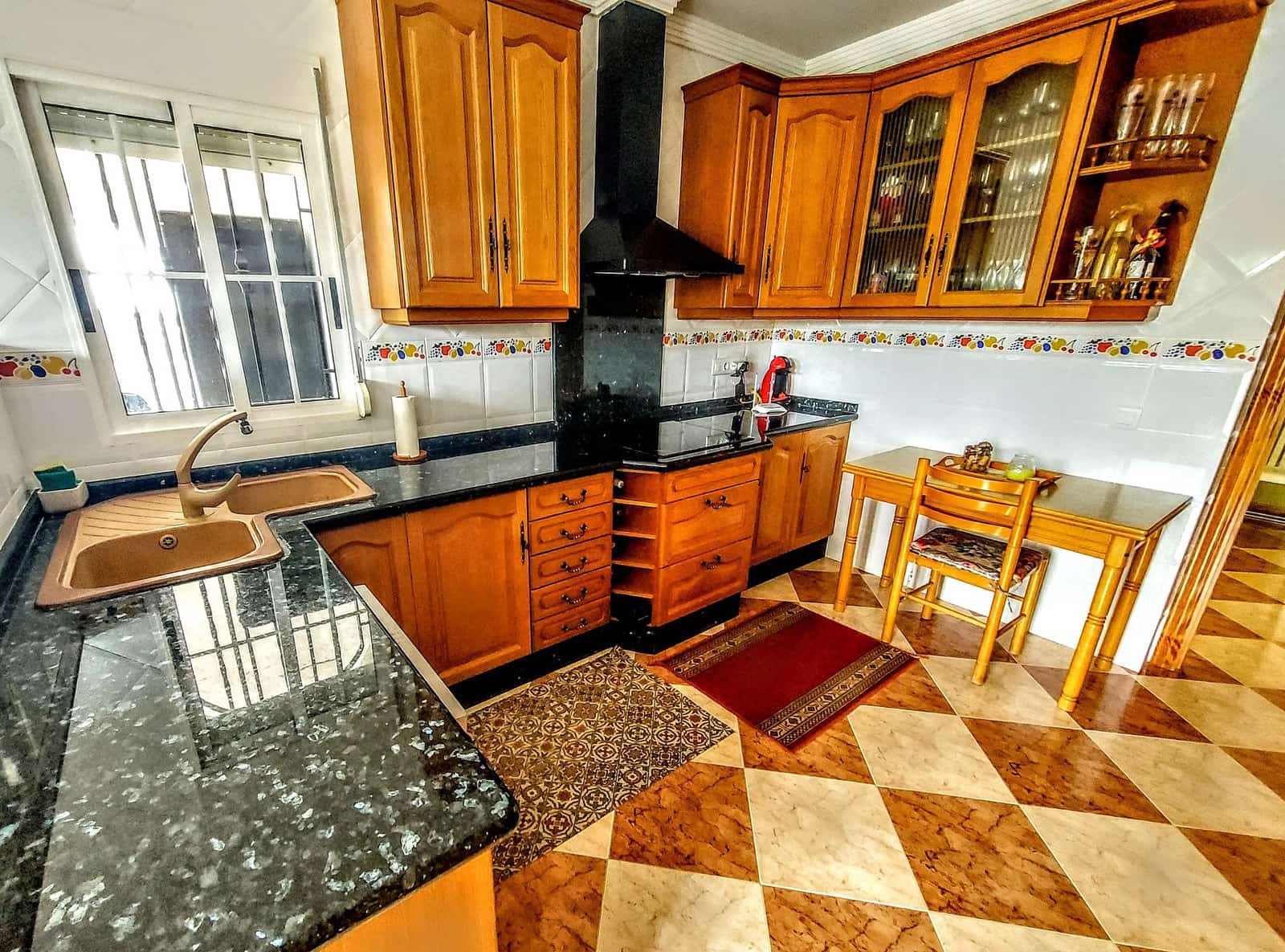 5 sypialnia Willa na sprzedaż w Alberic z basenem - 415 000 € (Ref: 9148088)