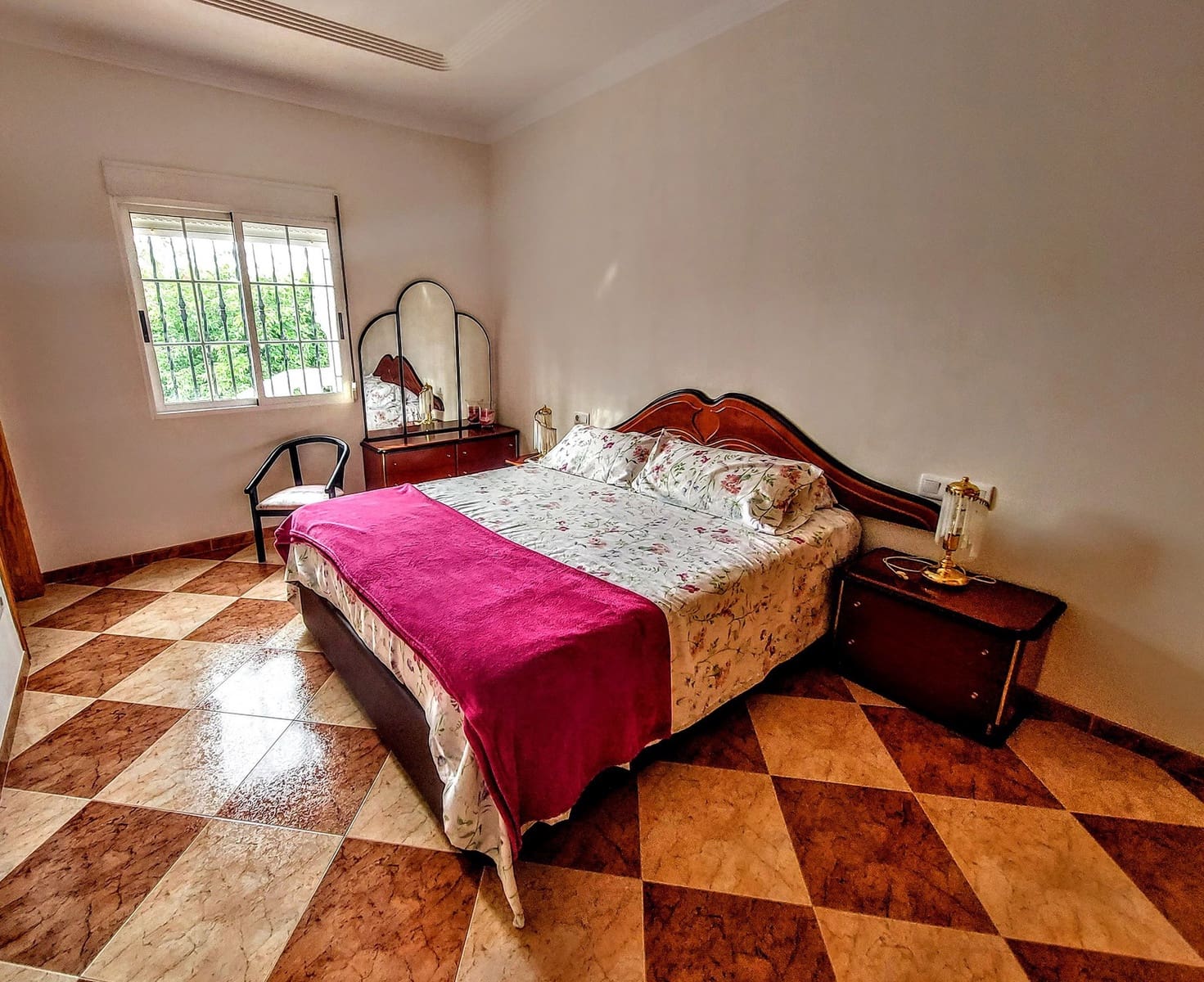 5 sypialnia Willa na sprzedaż w Alberic z basenem - 415 000 € (Ref: 9148088)