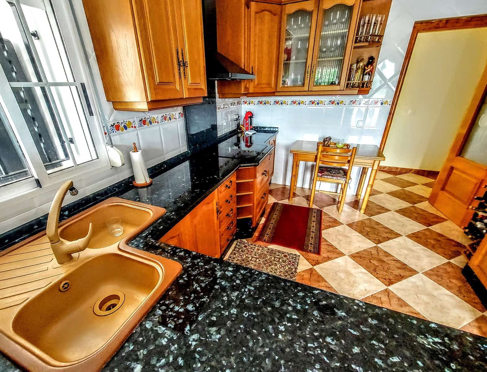 5 sypialnia Willa na sprzedaż w Alberic z basenem - 415 000 € (Ref: 9148088)