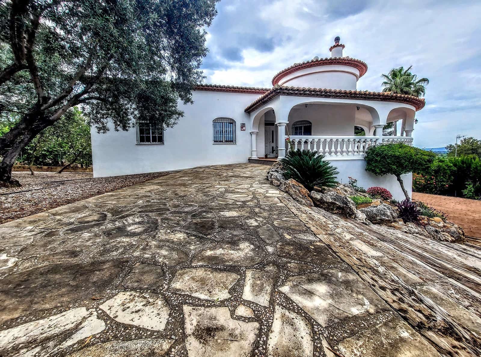 5 sypialnia Willa na sprzedaż w Alberic z basenem - 415 000 € (Ref: 9148088)