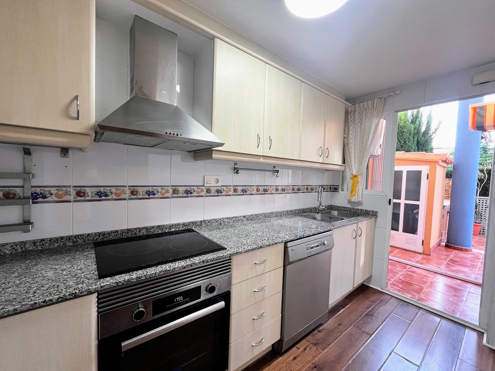 2 soverom Leilighet til salgs i Sagunto / Sagunt med svømmebasseng - € 270 000 (Ref: 9150902)