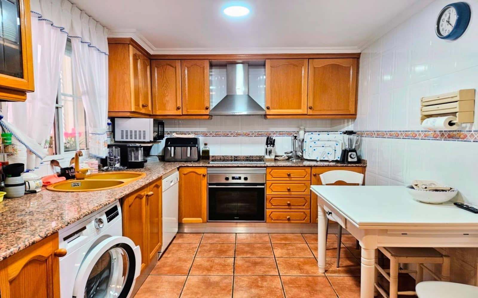 4 sypialnia Willa na sprzedaż w La Pobla de Vallbona z basenem - 575 000 € (Ref: 9153218)