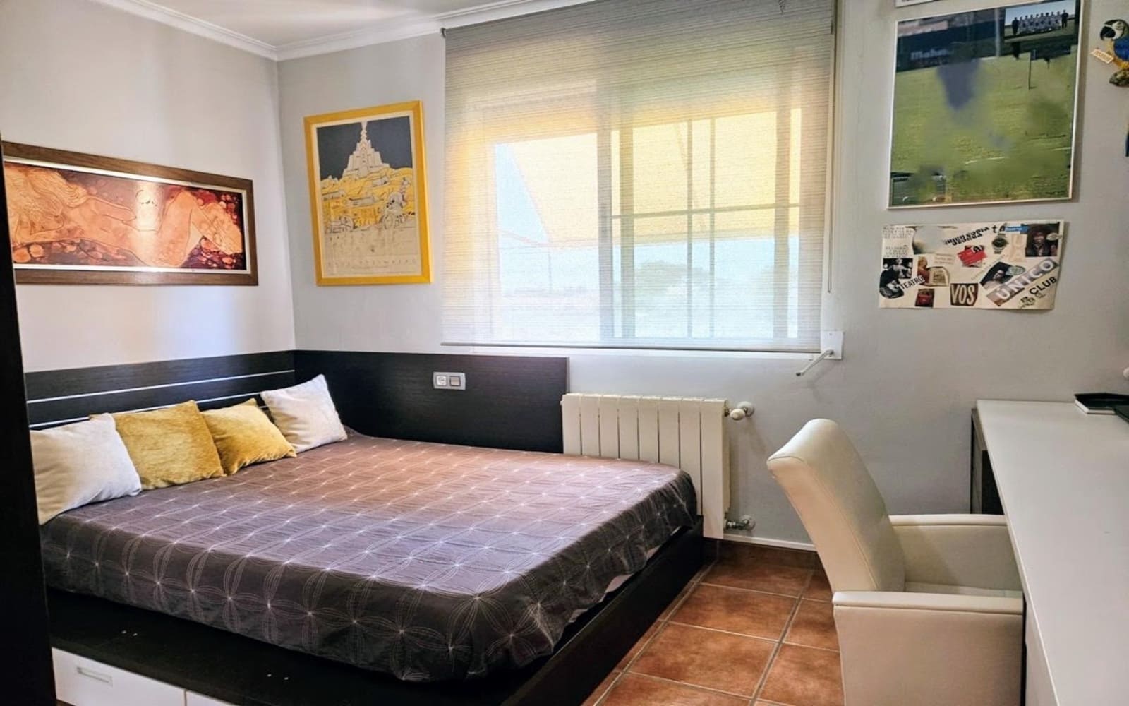 4 sypialnia Willa na sprzedaż w La Pobla de Vallbona z basenem - 575 000 € (Ref: 9153218)