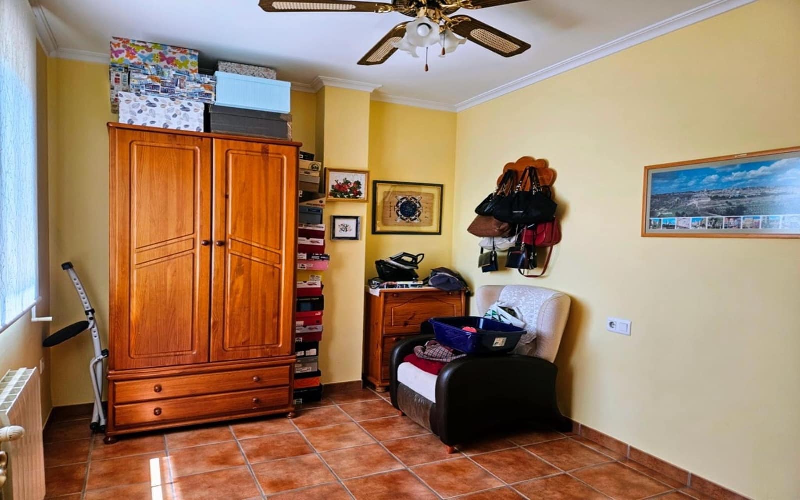 4 sypialnia Willa na sprzedaż w La Pobla de Vallbona z basenem - 575 000 € (Ref: 9153218)