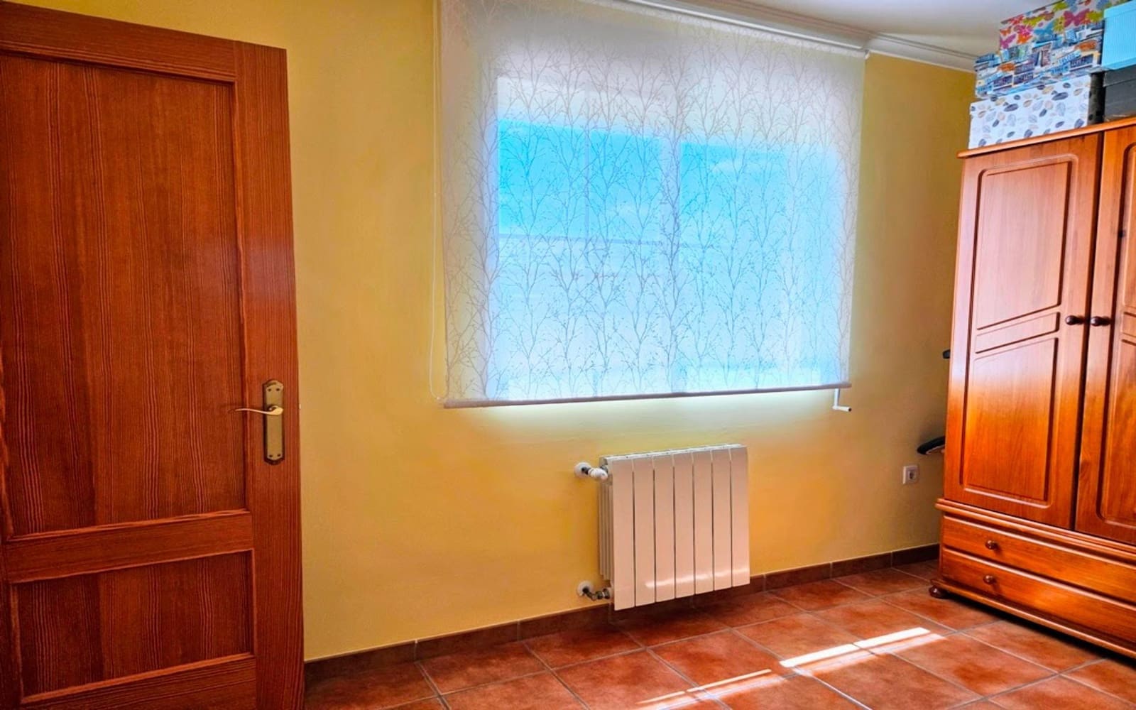 4 sypialnia Willa na sprzedaż w La Pobla de Vallbona z basenem - 575 000 € (Ref: 9153218)