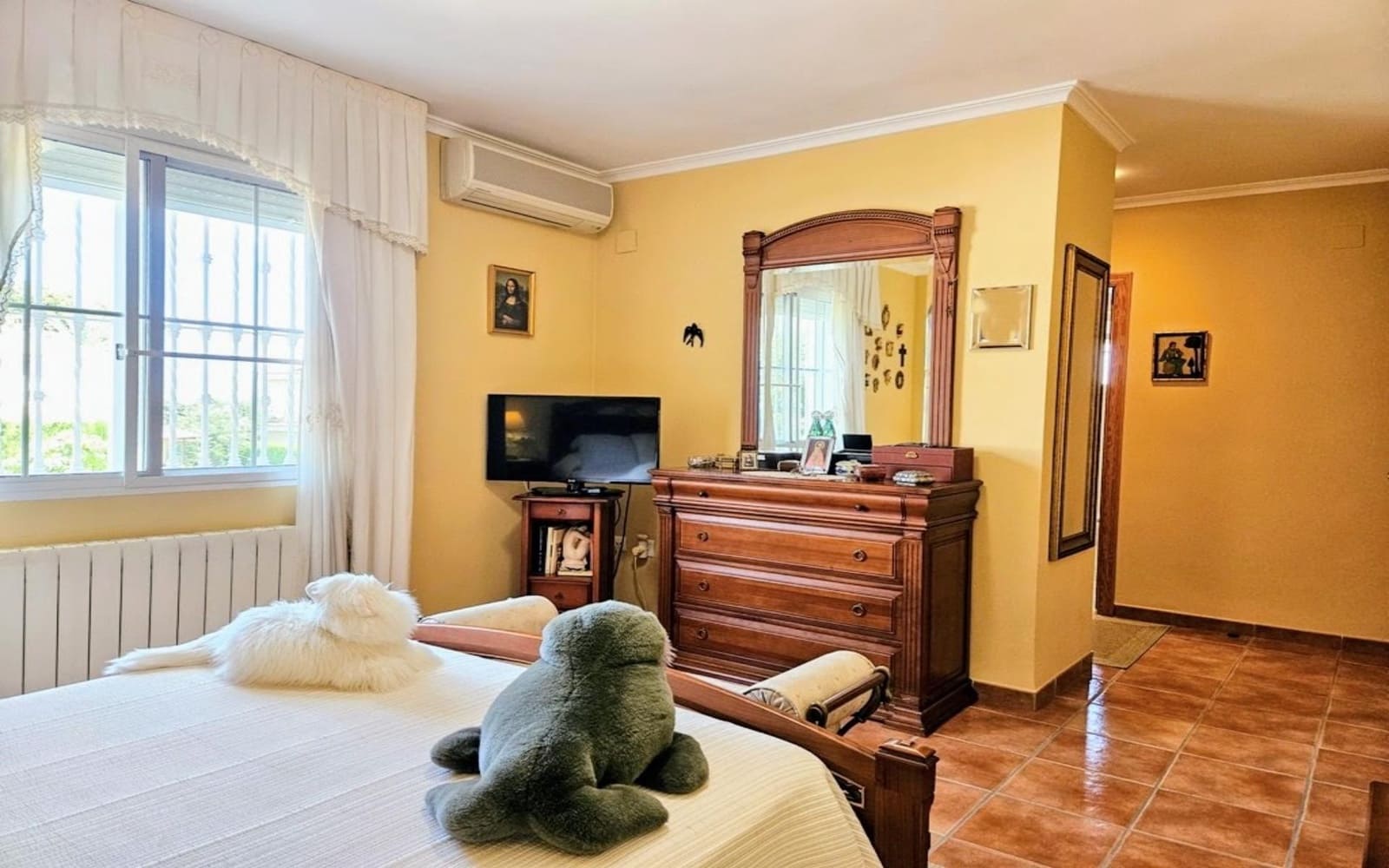 4 sypialnia Willa na sprzedaż w La Pobla de Vallbona z basenem - 575 000 € (Ref: 9153218)