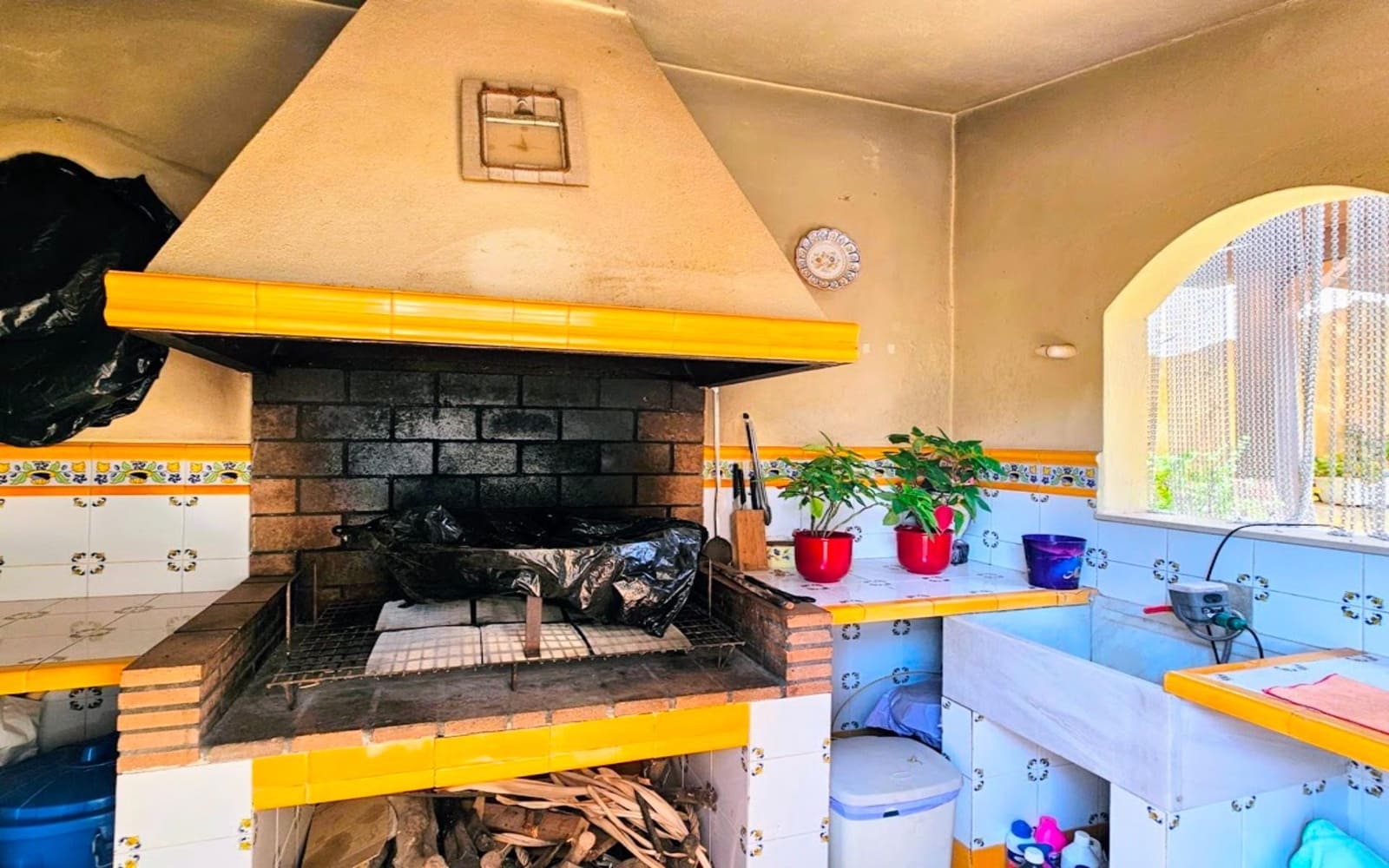 4 sypialnia Willa na sprzedaż w La Pobla de Vallbona z basenem - 575 000 € (Ref: 9153218)