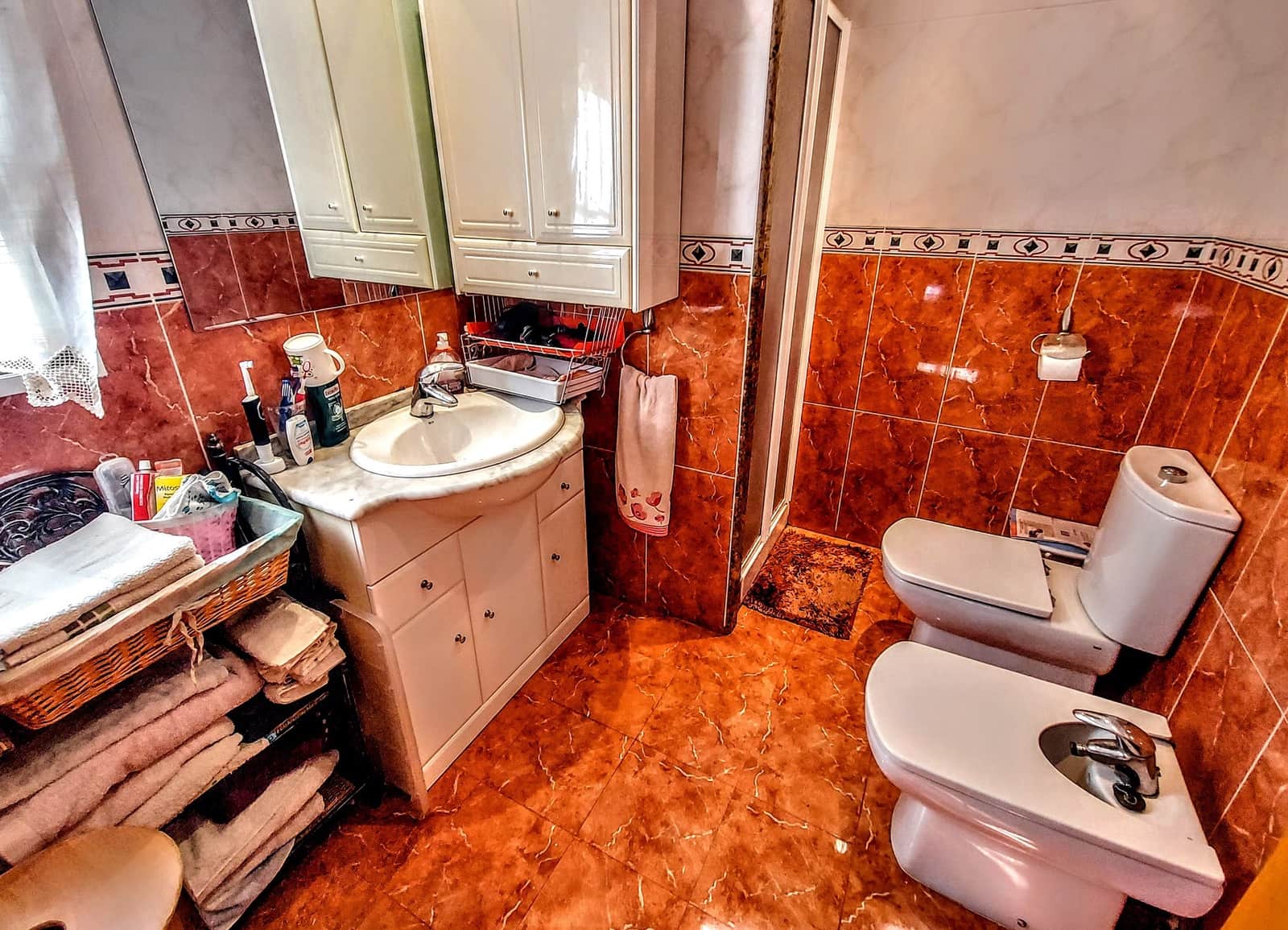 5 bedroom Villa for sale in Estivella with pool - € 460,000 (Ref: 9194976)