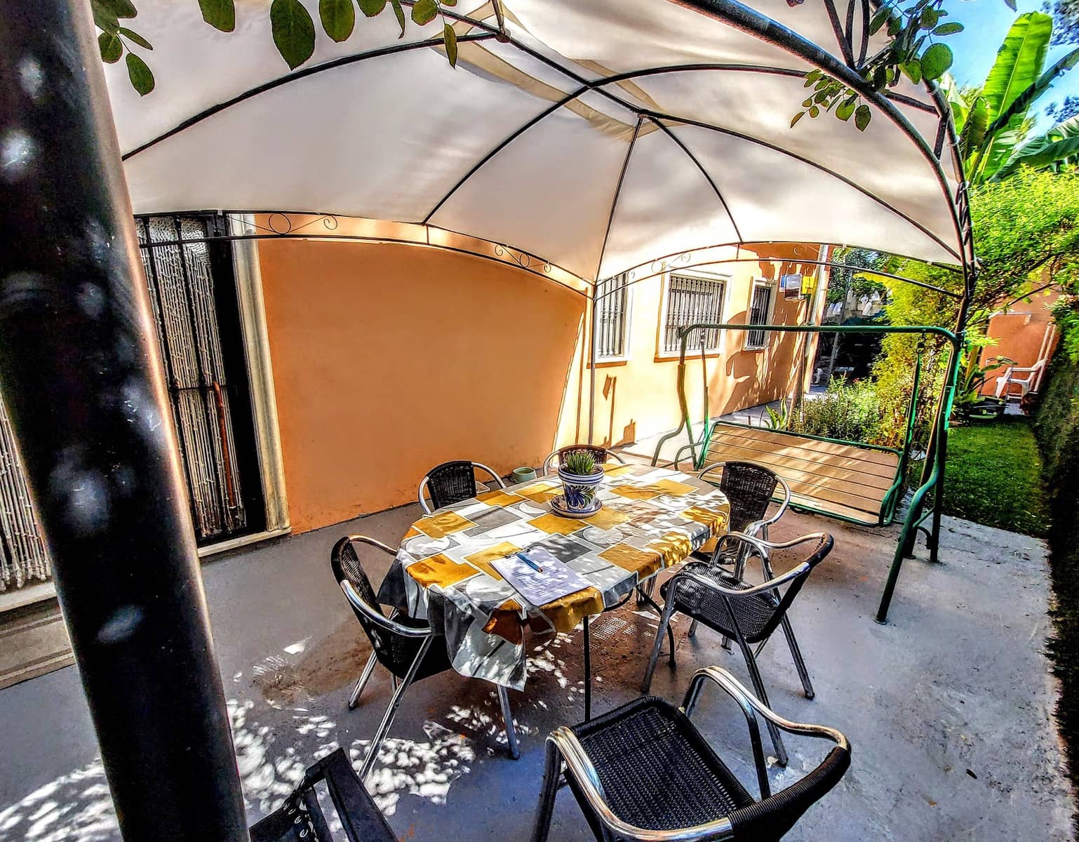 5 bedroom Villa for sale in Estivella with pool - € 460,000 (Ref: 9194976)