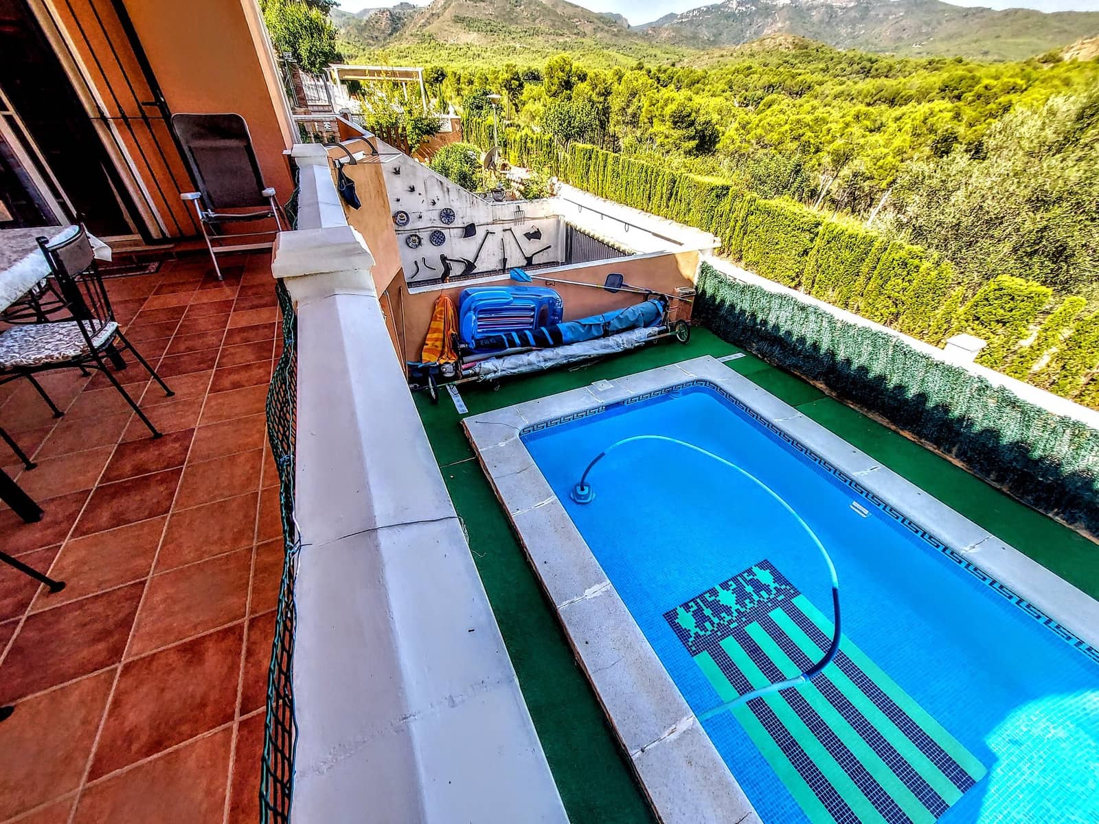 5 bedroom Villa for sale in Estivella with pool - € 460,000 (Ref: 9194976)
