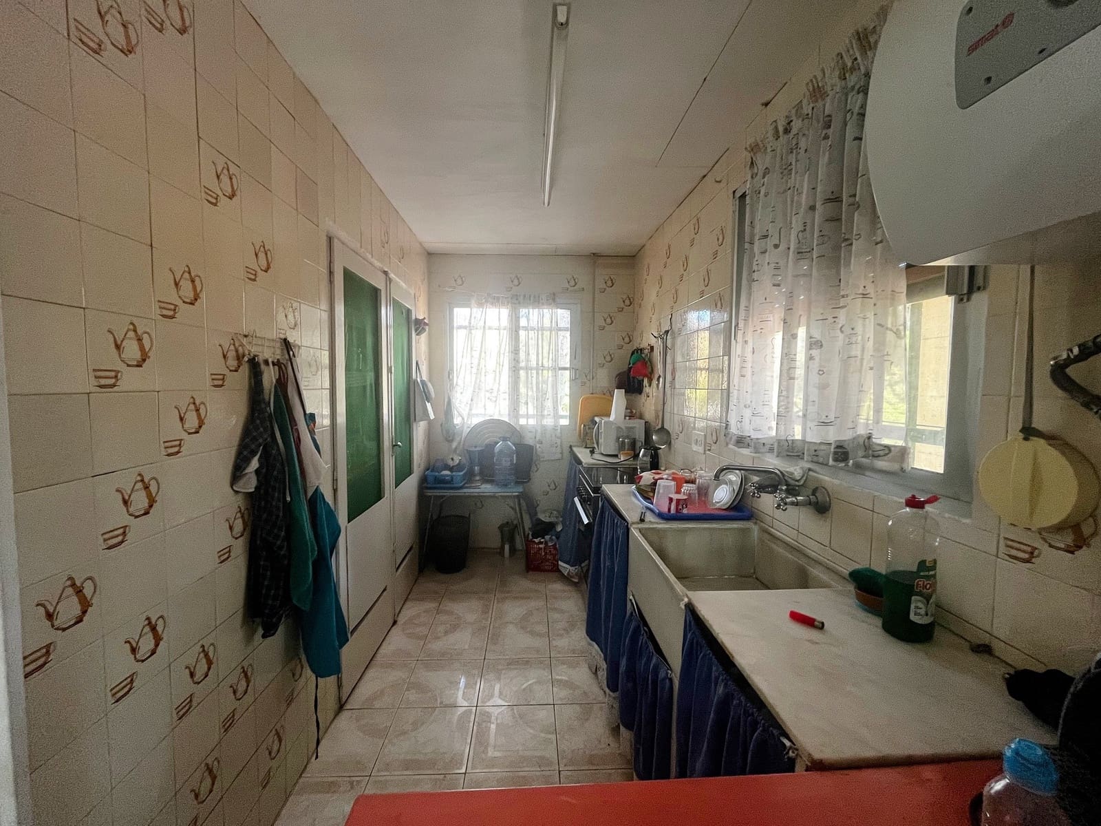 6 slaapkamer Villa te koop in Albalat dels Tarongers met zwembad - € 285.500 (Ref: 9265127)