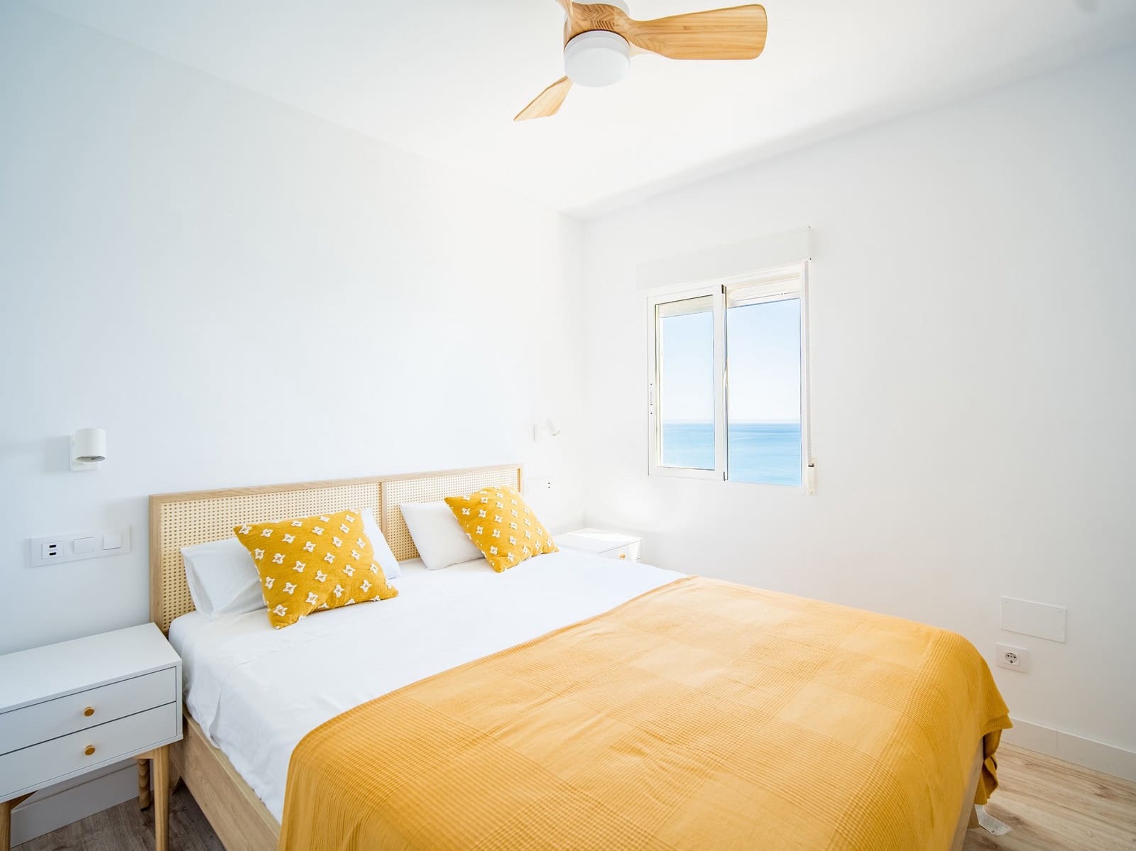 2 slaapkamer Appartement te koop in Sueca met zwembad - € 249.000 (Ref: 9282799)