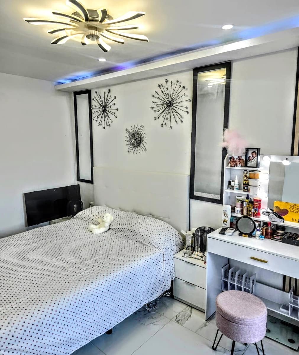 5 bedroom Villa for sale in Alginet with pool - € 230,000 (Ref: 9296323)