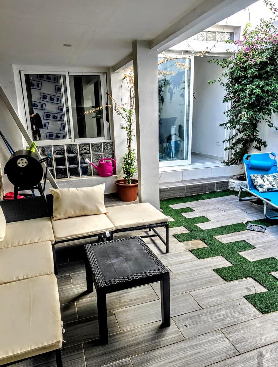 5 bedroom Villa for sale in Alginet with pool - € 230,000 (Ref: 9296323)