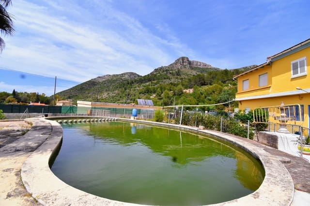 Chalet de 17 habitaciones en Barx en venta con piscina - 422.000 € (Ref: 9300698)