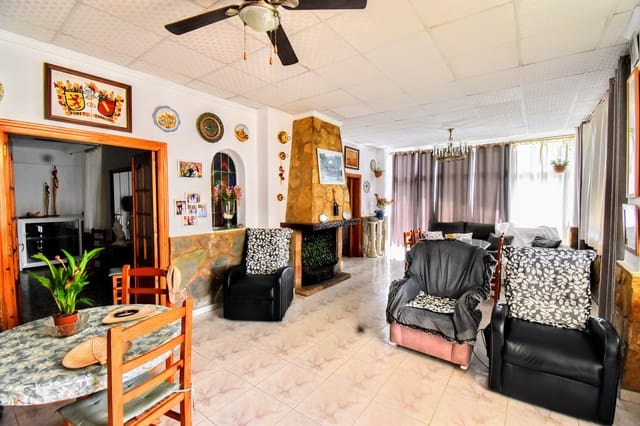 Chalet de 17 habitaciones en Barx en venta con piscina - 422.000 € (Ref: 9300698)