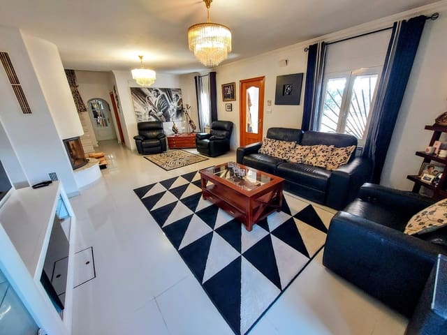 6 soverom Villa til salgs i Olocau med svømmebasseng - € 399 000 (Ref: 9300701)