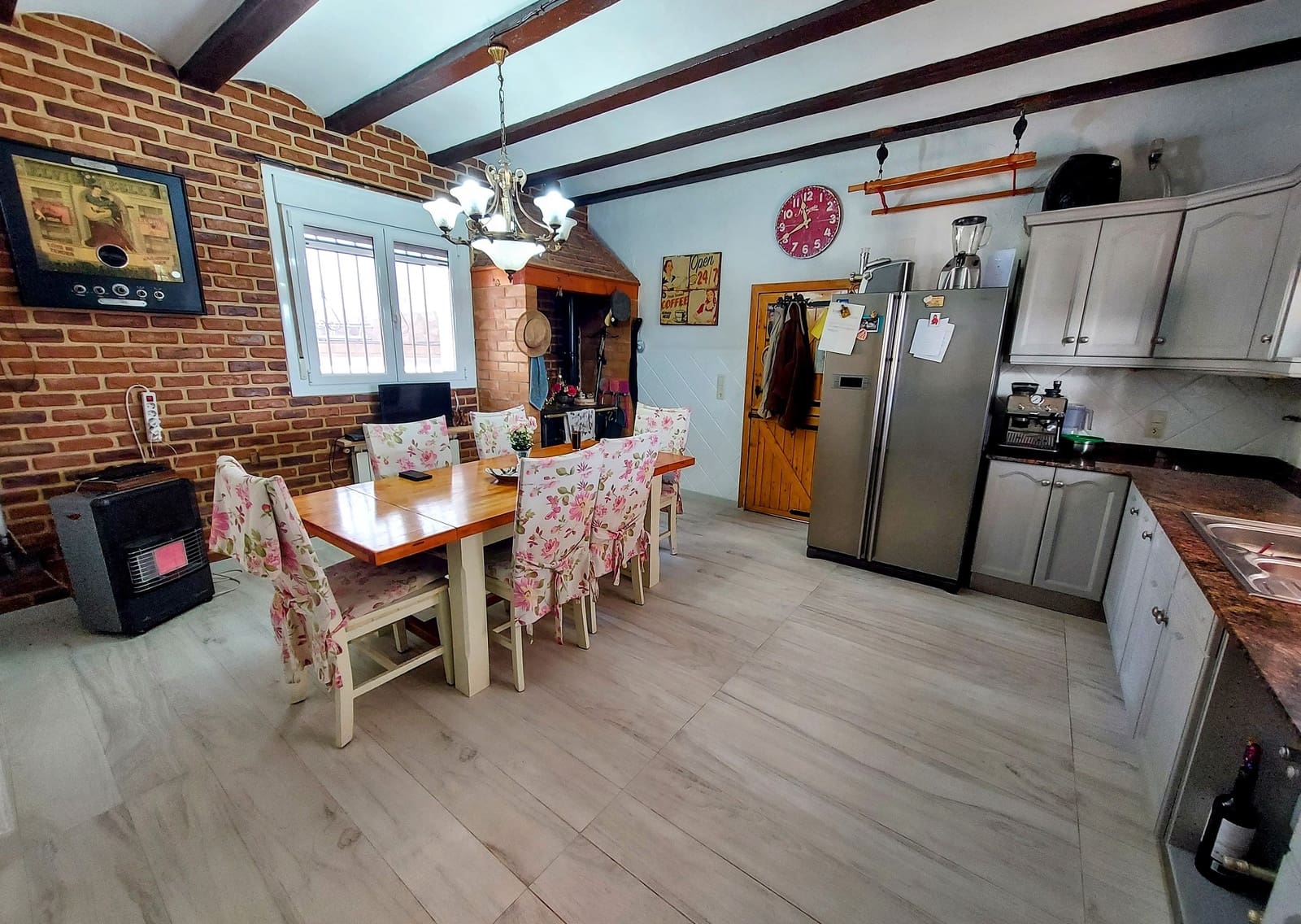 6 quarto Moradia para venda em Olocau com piscina - 399 000 € (Ref: 9300701)