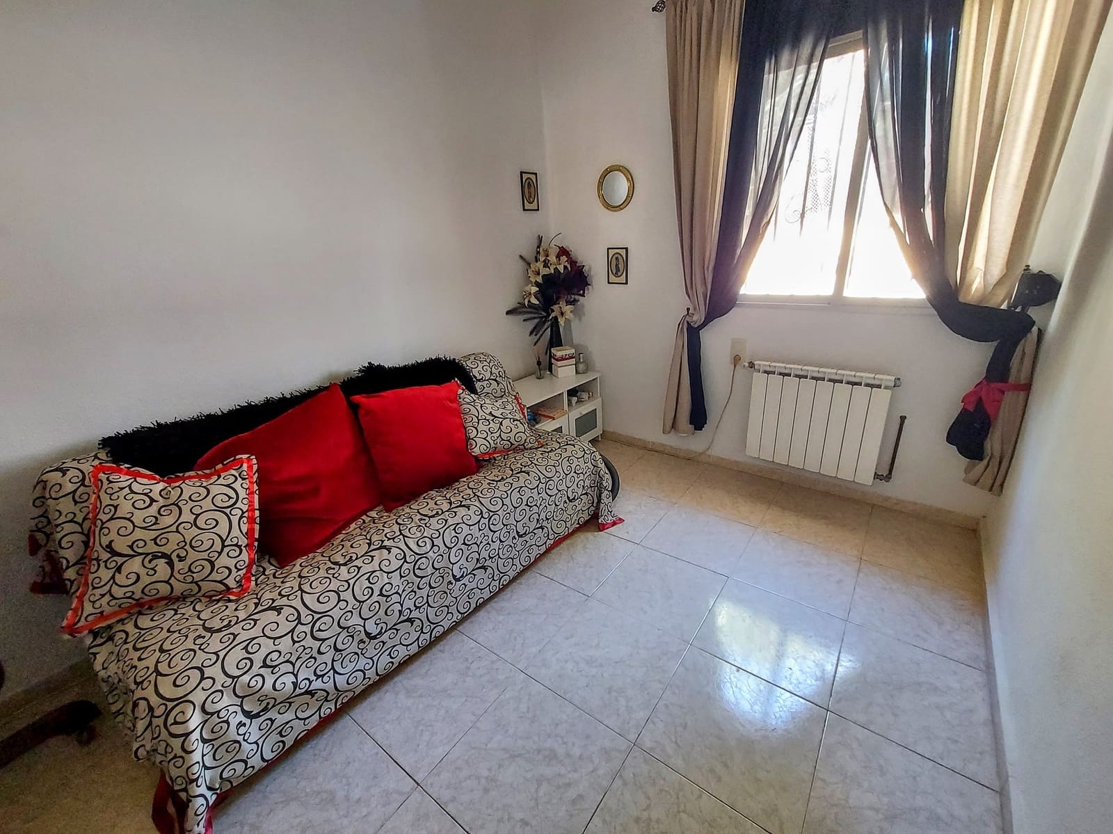 6 quarto Moradia para venda em Olocau com piscina - 399 000 € (Ref: 9300701)