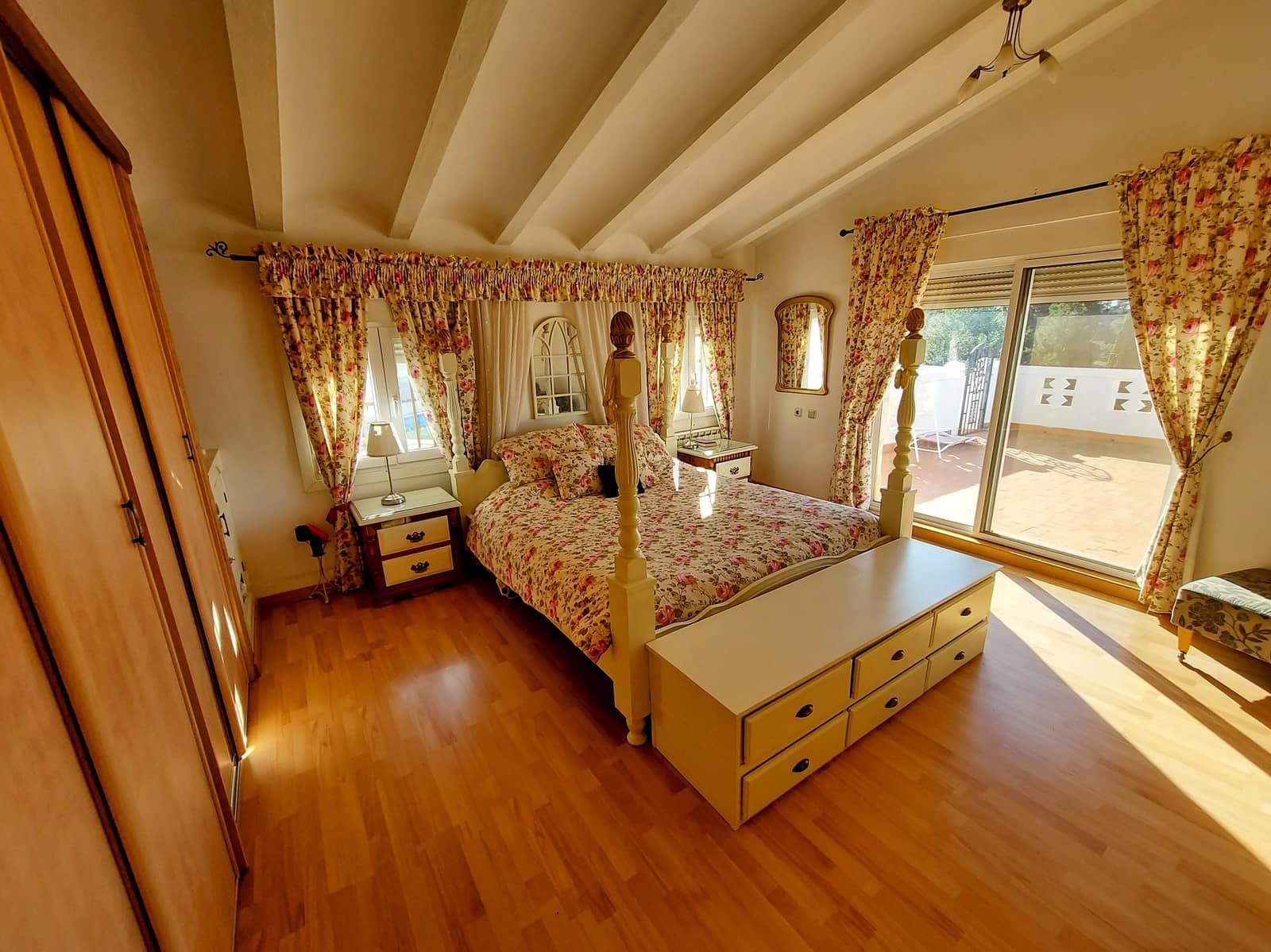 6 quarto Moradia para venda em Olocau com piscina - 399 000 € (Ref: 9300701)