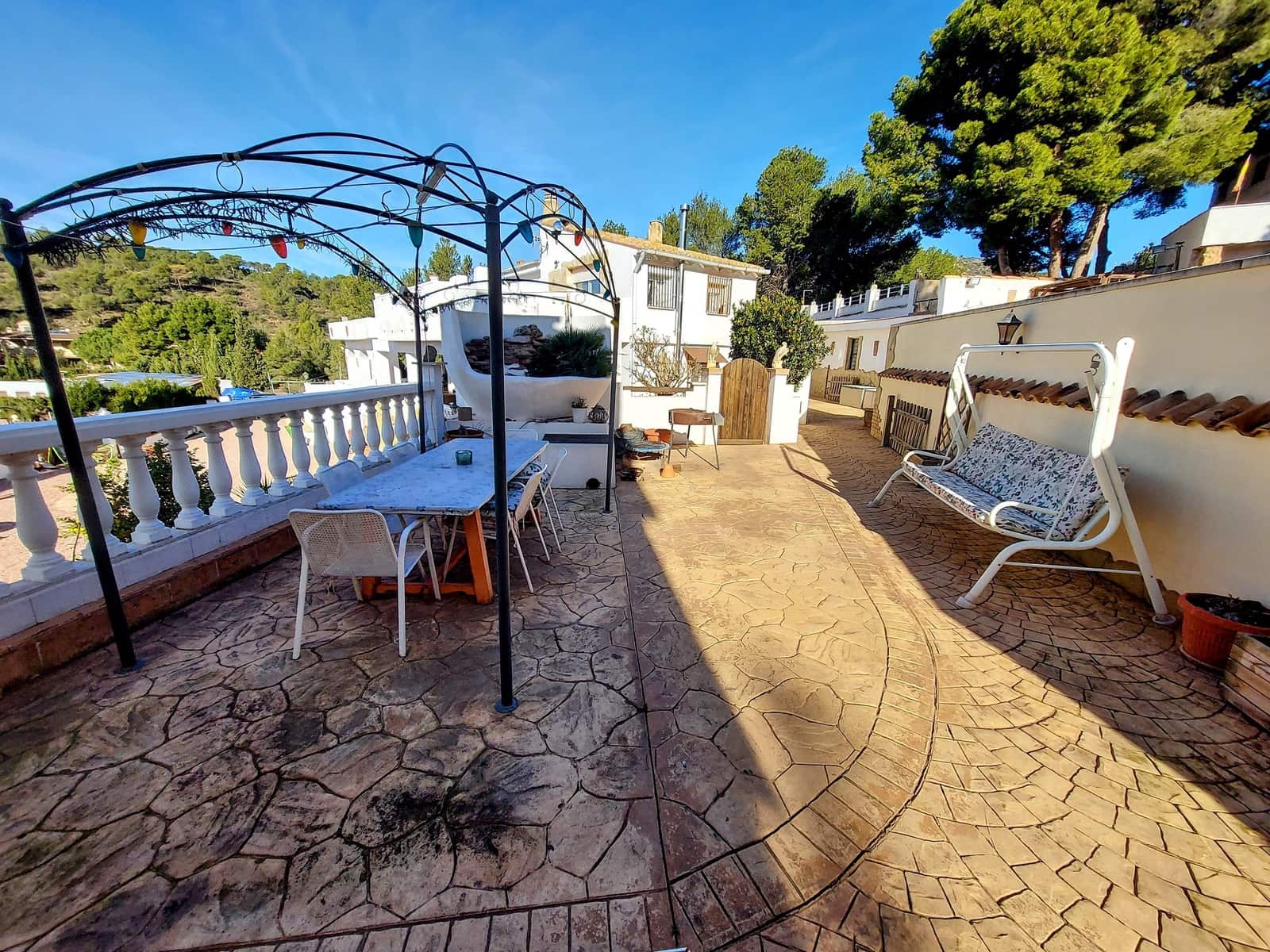 6 quarto Moradia para venda em Olocau com piscina - 399 000 € (Ref: 9300701)