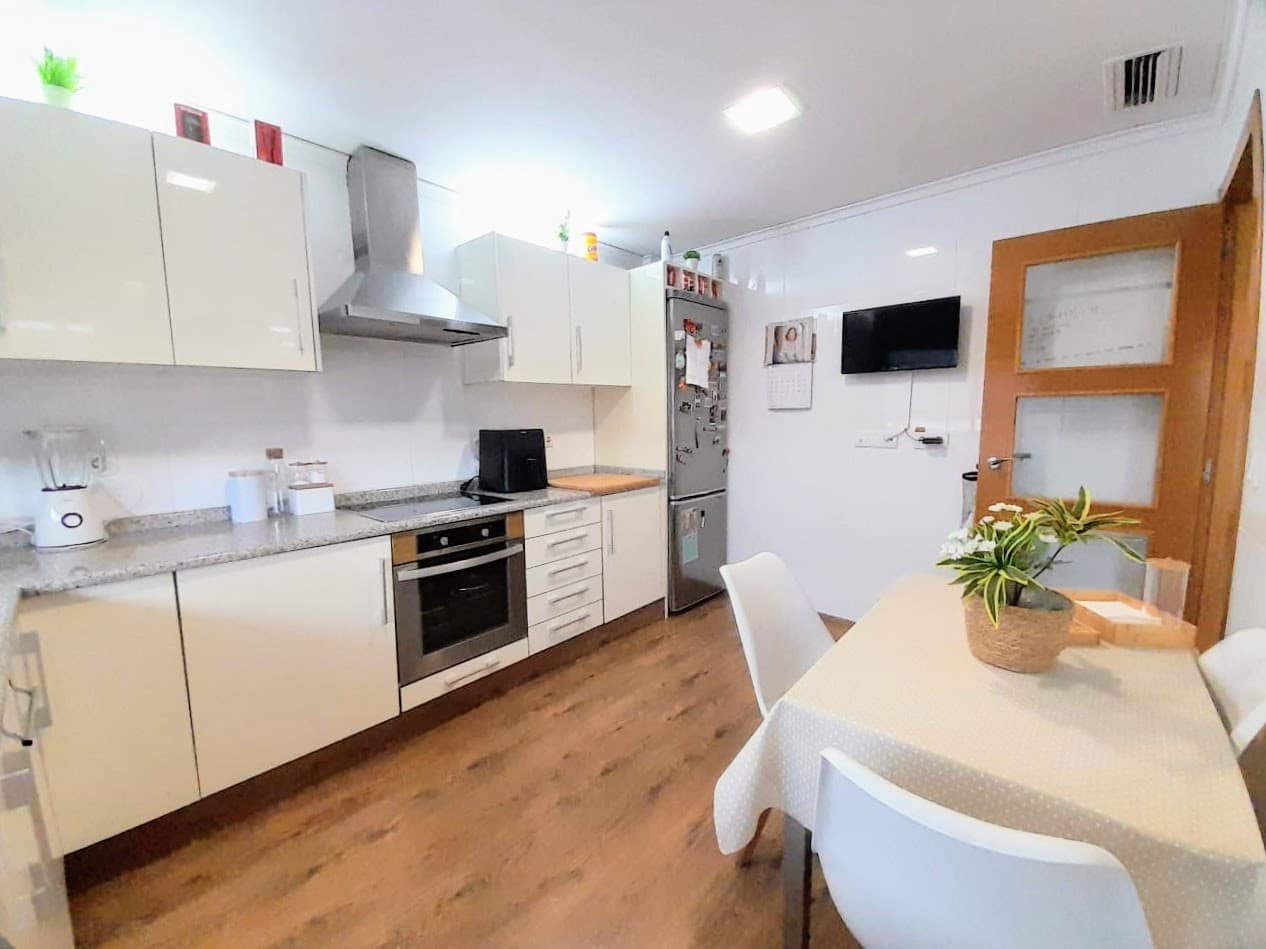 4 bedroom Villa for sale in Sagunto / Sagunt - € 407,000 (Ref: 9300702)