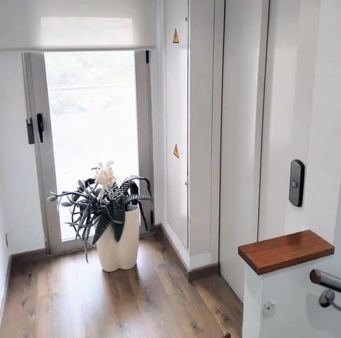 4 bedroom Villa for sale in Sagunto / Sagunt - € 407,000 (Ref: 9300702)