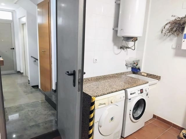 4 bedroom Villa for sale in Sagunto / Sagunt - € 407,000 (Ref: 9300702)