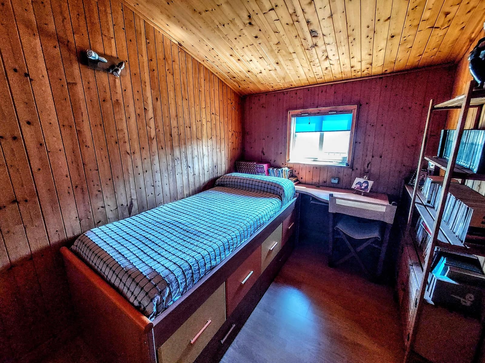 6 soveværelse Villa til salg i Montserrat med swimmingpool - € 590.000 (Ref: 9300705)