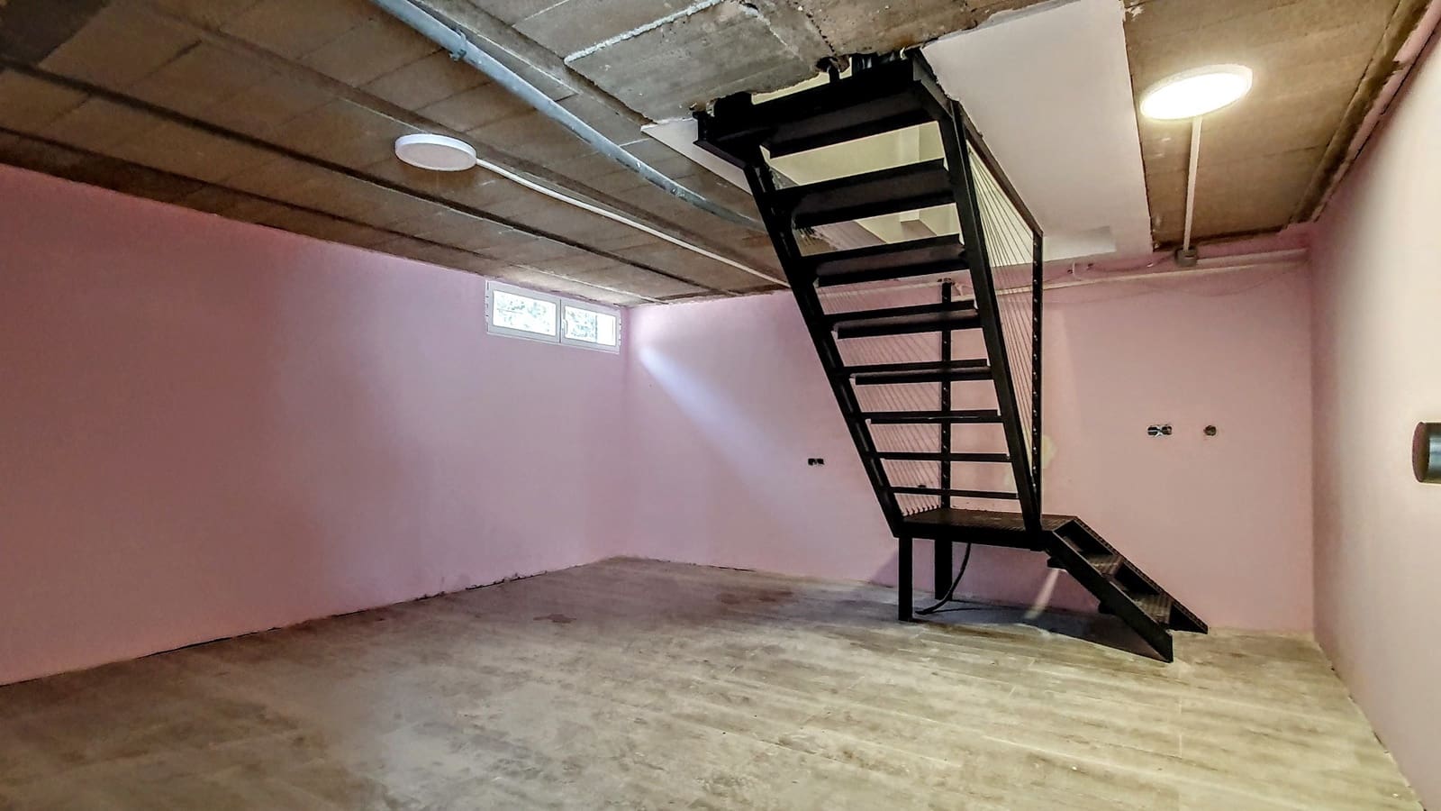 7 slaapkamer Villa te koop in L'Eliana met zwembad - € 480.000 (Ref: 9300706)