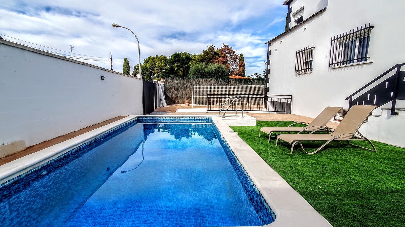 7 slaapkamer Villa te koop in L'Eliana met zwembad - € 480.000 (Ref: 9300706)