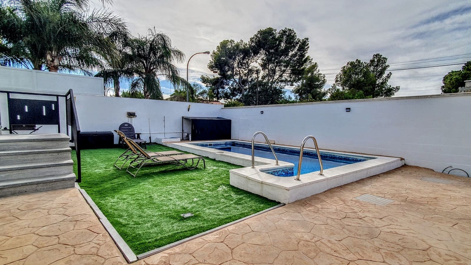 7 slaapkamer Villa te koop in L'Eliana met zwembad - € 480.000 (Ref: 9300706)