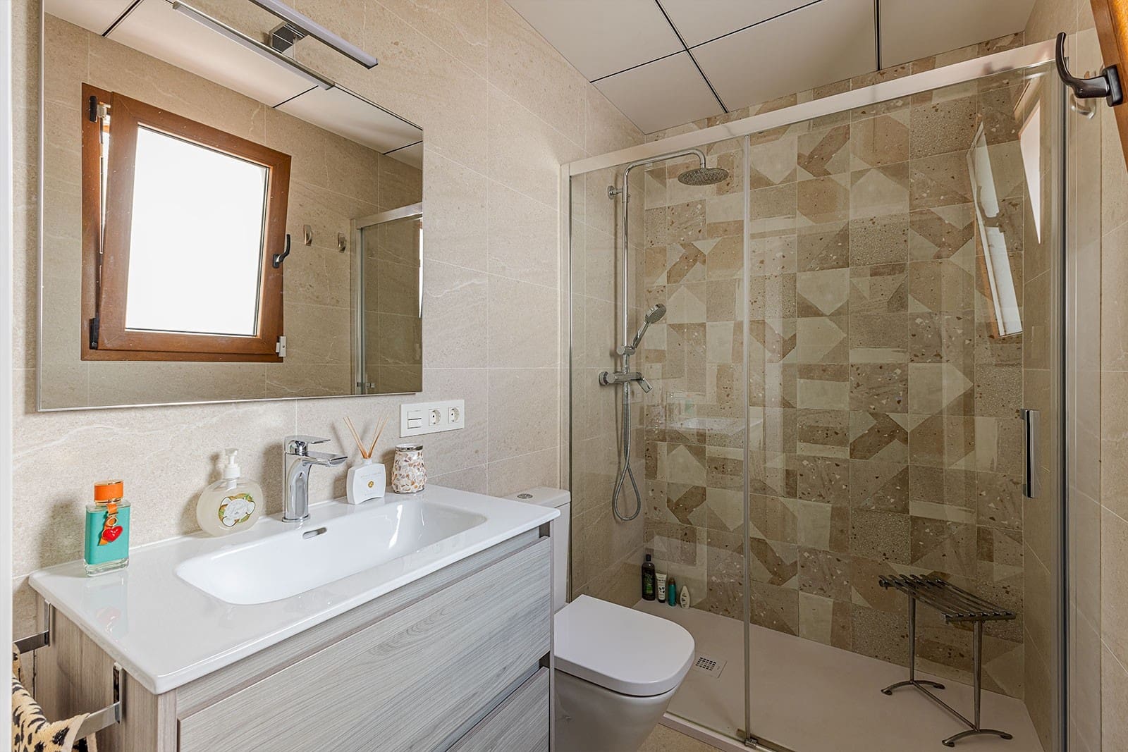 6 slaapkamer Villa te koop in L'Eliana met zwembad - € 865.000 (Ref: 9300711)