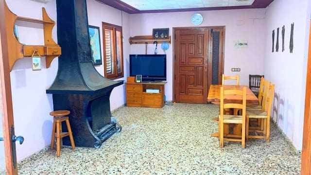 Chalet de 5 habitaciones en Carcaixent en venta con piscina - 240.000 € (Ref: 9300713)