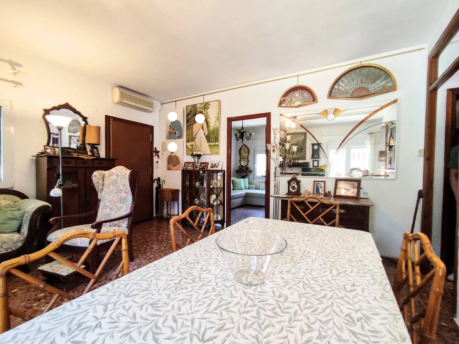 4 makuuhuone Huvila myytävänä paikassa Gandia mukana uima-altaan - 299 000 € (Ref: 9300715)