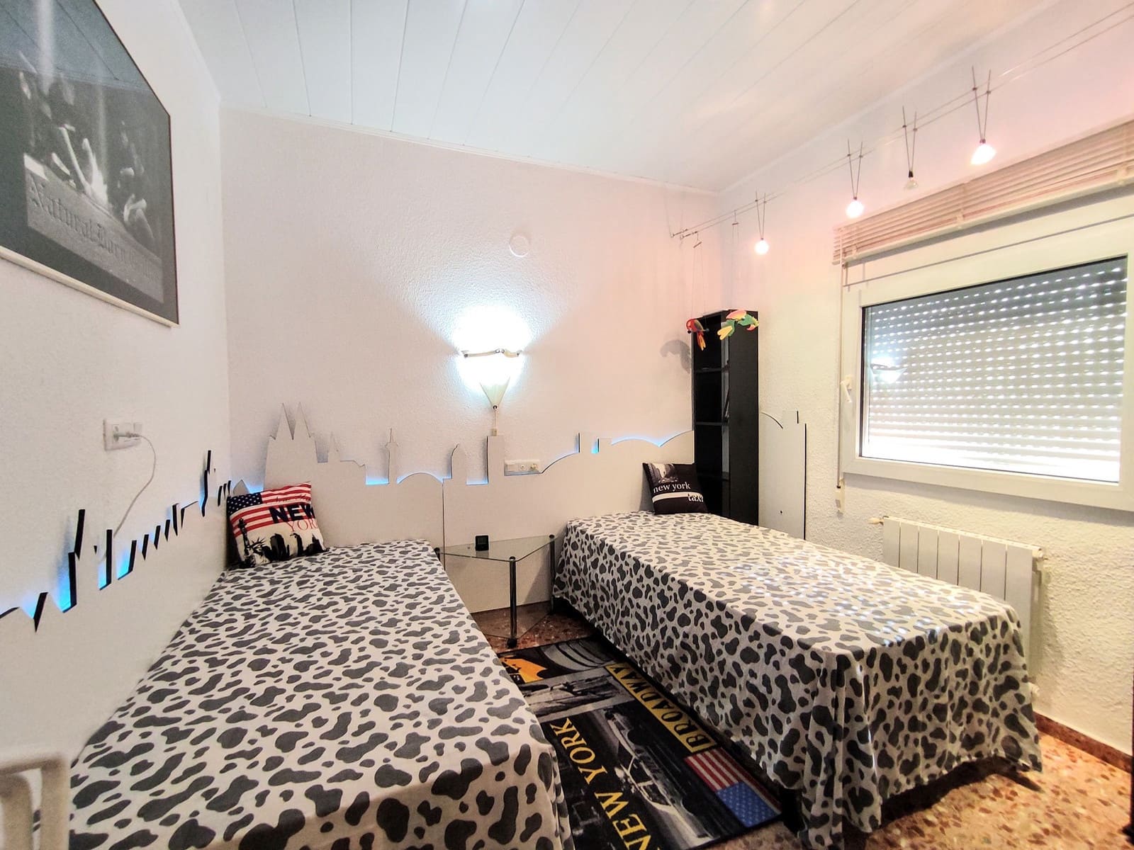 4 makuuhuone Huvila myytävänä paikassa Gandia mukana uima-altaan - 299 000 € (Ref: 9300715)