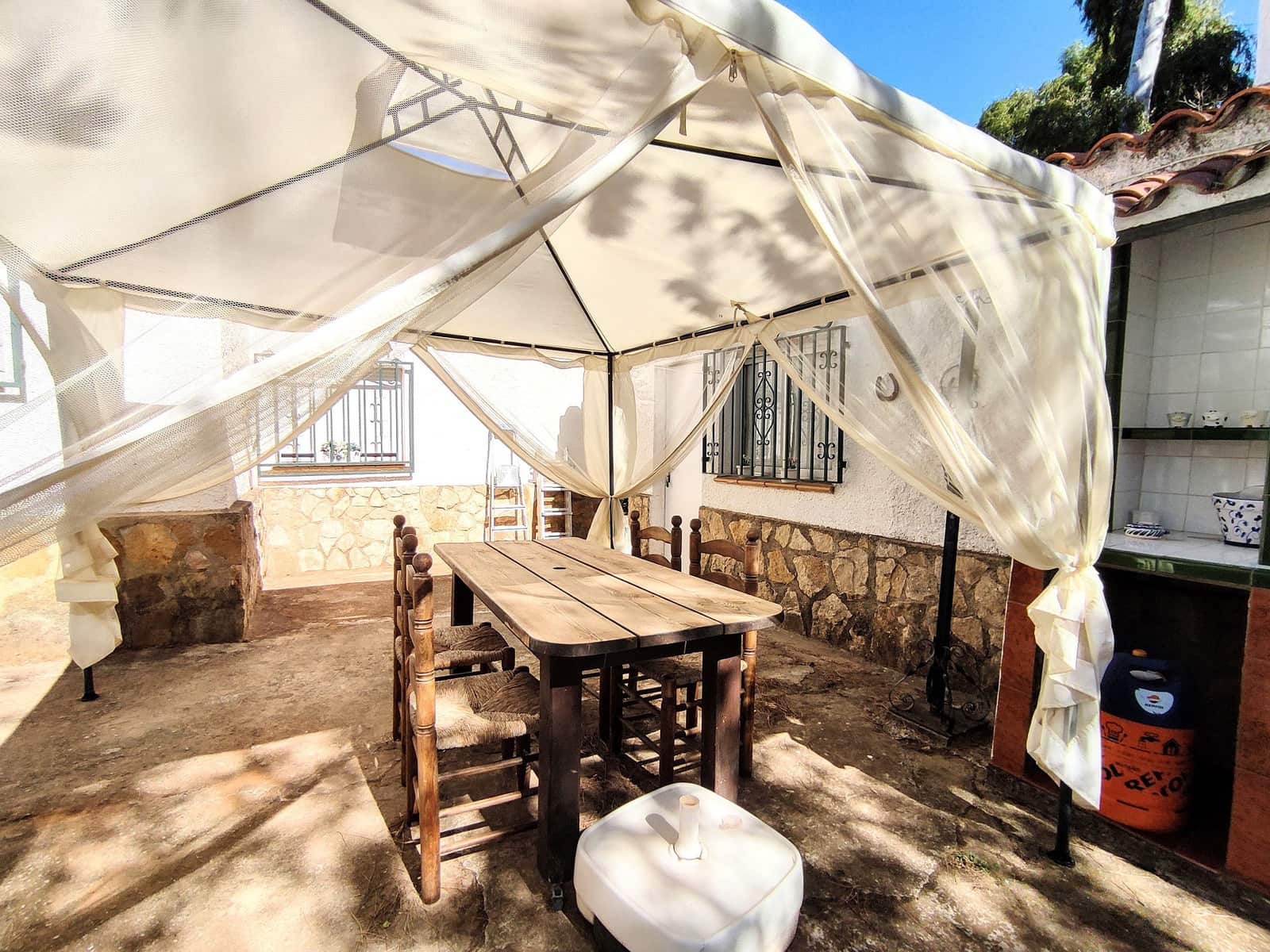 4 makuuhuone Huvila myytävänä paikassa Gandia mukana uima-altaan - 299 000 € (Ref: 9300715)